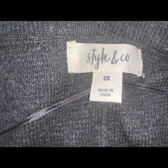 Style & Company Sweater. Gray. 2X - Picture 6 of 7